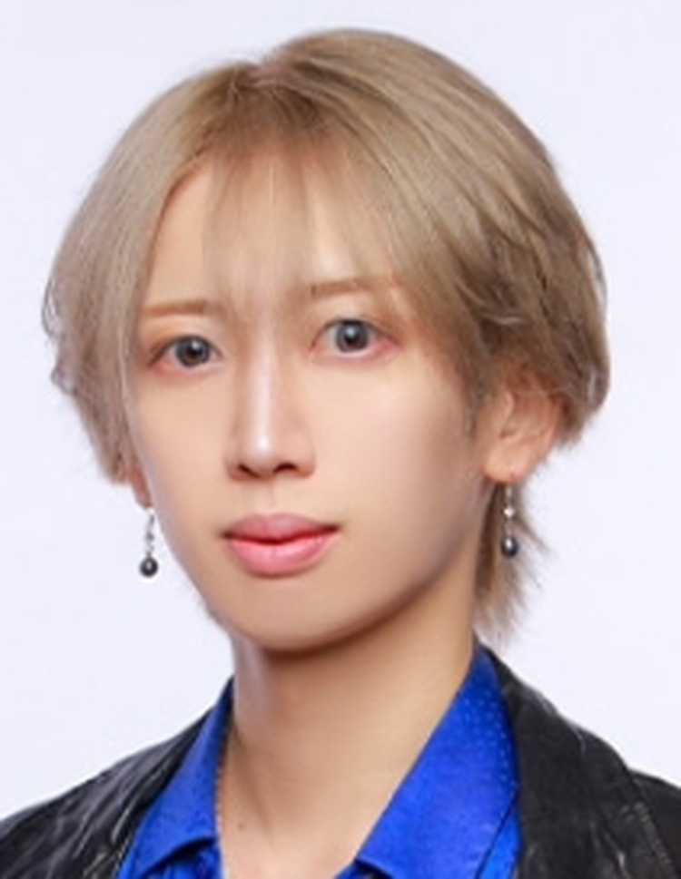 リョウ